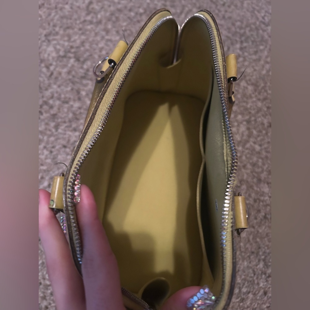 Yellow Authentic Lv Women's Handbag - Picture 11 of 13